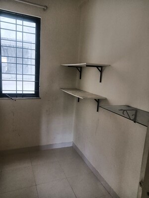Room in 3 BHK Apartment at Pashan – for Rent