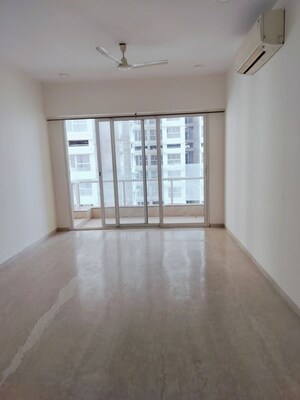 Room in 2 BHK Apartment at Omkar Alta Monte, Malad East – for Rent