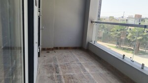 Room in 3 BHK Builder Floor at Parklands, Sector 85 – for Rent