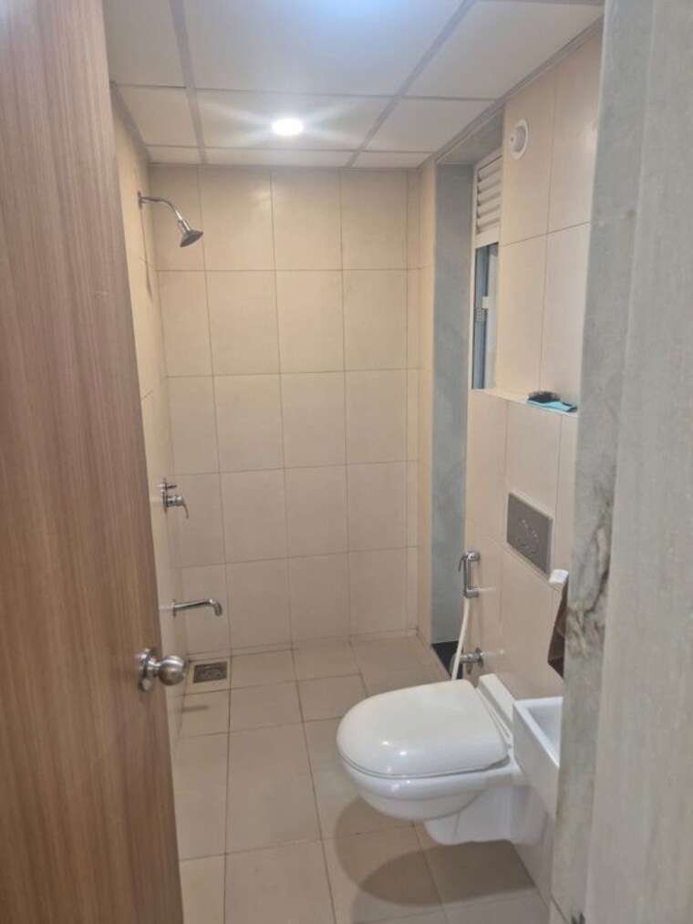 Bathroom, rustomjee-urbania-aurelia 2 Bedroom 687 Sq.Ft. Apartment In Thane West Thane 10544764