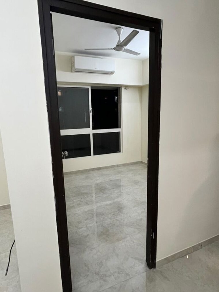 Room, rustomjee-urbania-aurelia 2 Bedroom 687 Sq.Ft. Apartment In Thane West Thane 10544764