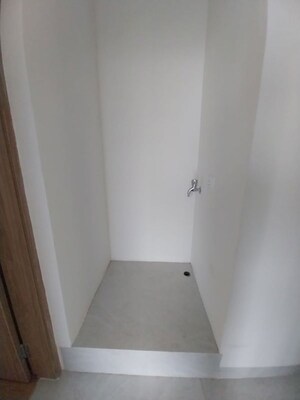 Room in 2 BHK Apartment at Savvy Merushikhar, Andheri East – for Sale