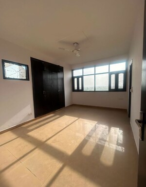 3.5 BHK Apartment For Rent in Dwarka