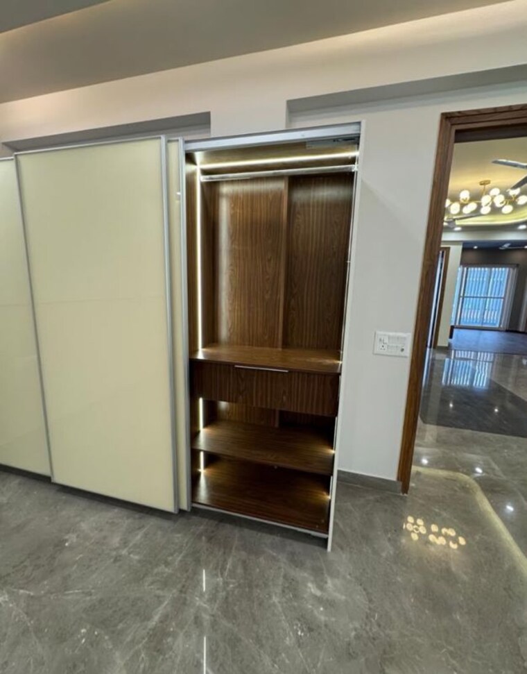 Other, dwarka 3.5 Bedroom 2200 Sq.Ft. Apartment In Dwarka Delhi 10544873