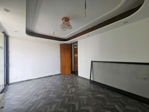 Kitchen in 4 BHK Builder Floor at Sector 22 – for Rent