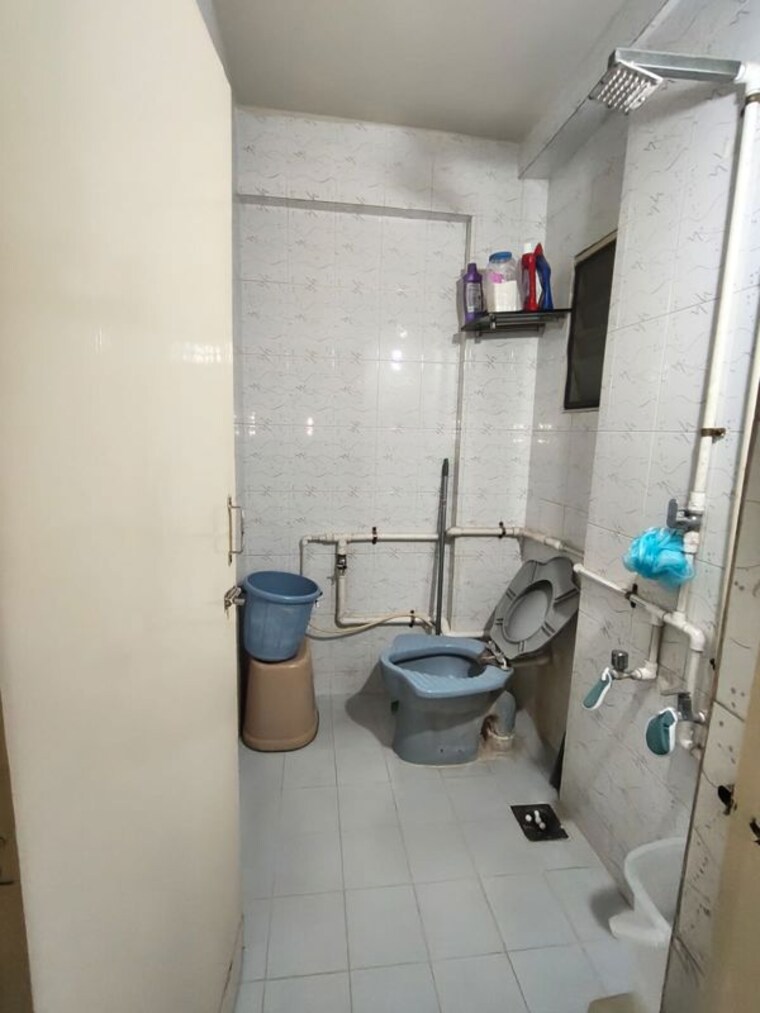 Bathroom, jodhpur 2 Bedroom 1870 Sq.Ft. Apartment In Jodhpur Ahmedabad 10544877