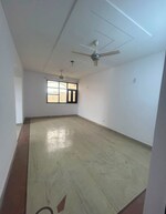 3 BHK + Prayer Room,Study Room,Basement 2000 Sq.Ft. Apartment in Sector 6 Dwarka