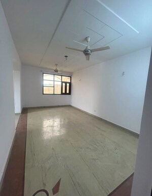 3 BHK Apartment For Rent in Sector 6 Dwarka