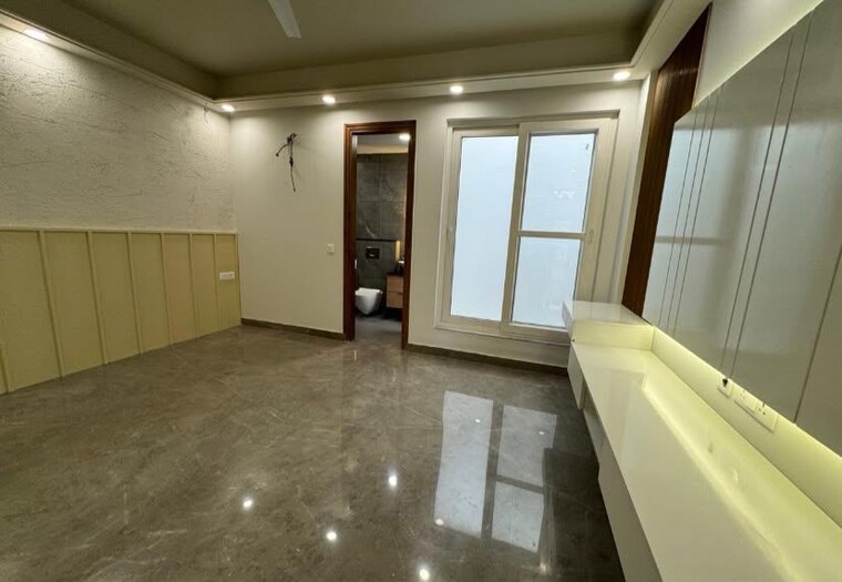Room, sector 6 dwarka 3 Bedroom 2000 Sq.Ft. Apartment In Sector 6 Dwarka Delhi 10544891