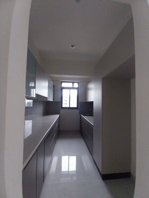 Building Lobby in 3.5 BHK Apartment at Savvy Merushikhar, Andheri East – for Sale