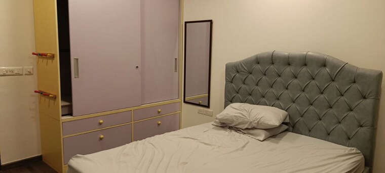 Bathroom, tata-primanti-phase-2 4 Bedroom 2905 Sq.Ft. Apartment In Sector 72 Gurgaon 10544922