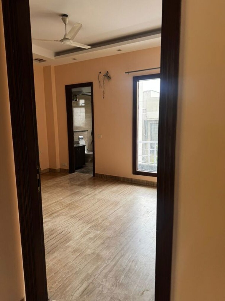 Room, ss-mayfield-gardens 3 Bedroom 2700 Sq.Ft. Apartment In Sector 51 Gurgaon 10544938