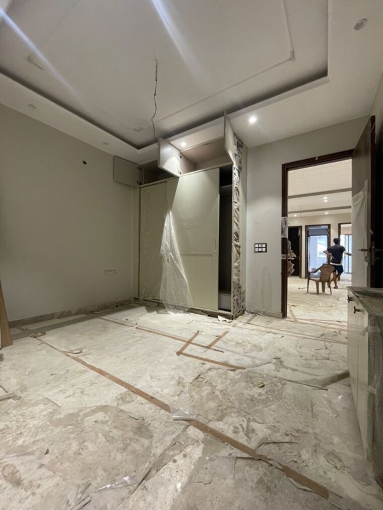 undefined, shakti nagar 4 Bedroom 242 Sq.Yd. Builder Floor In Shakti Nagar Delhi 10544979