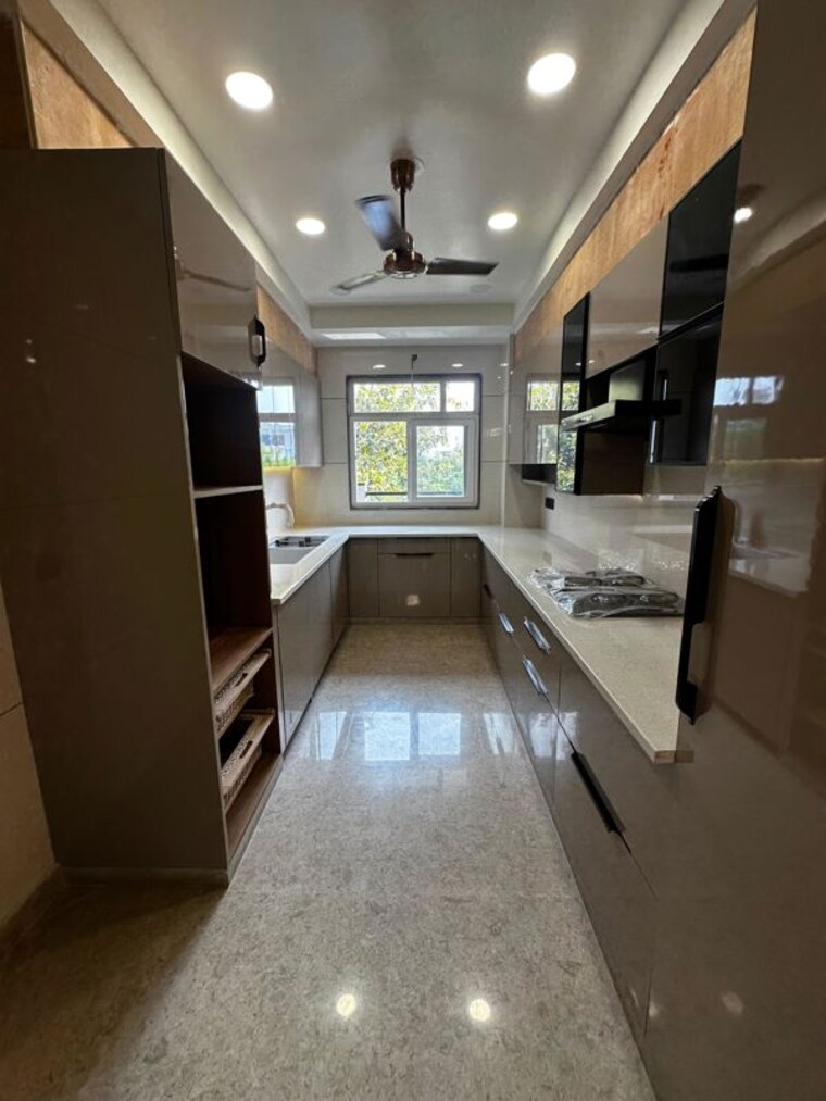 undefined, sector 45 4 Bedroom 263 Sq.Yd. Builder Floor In Sector 45 Gurgaon 10544981