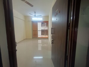 2 BHK Apartment – Entrance View at Siddhivinayak Heritage Ulwe, Ulwe Sector 9 - for Rent