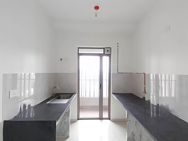 Kitchen, kalpataru-paramount 2 Bedroom 671 Sq.Ft. Apartment In Kapur Bawdi Thane 10544965