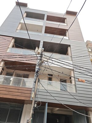 3 BHK Builder Floor For Sale in Pratap Vihar