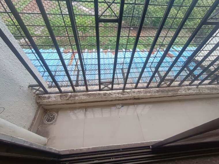 Balcony, rupa-suyash-park 3 Bedroom 1500 Sq.Ft. Apartment In Ulwe Navi Mumbai 10542405