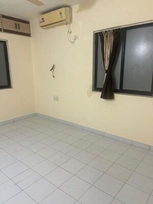 2 BHK Apartment For Rent in Tulshibagwale Colony