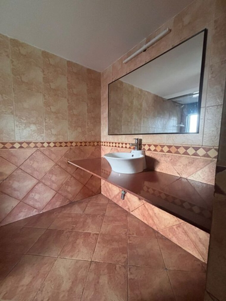 Kitchen, oxford-hallmark 4 Bedroom 2450 Sq.Ft. Apartment In Koregaon Park Pune 10545010