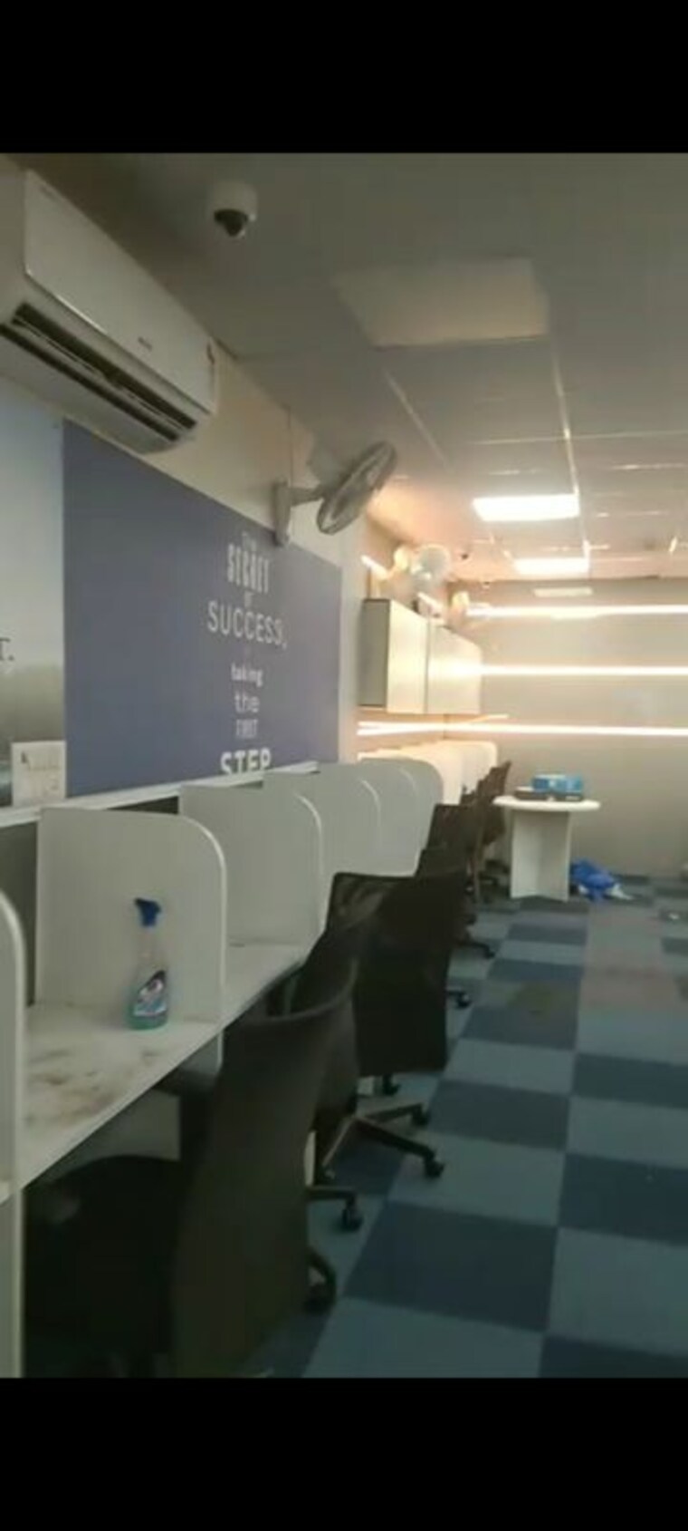 Team Area, janakpuri Commercial Office Space 2500 Sq.Ft. In Janakpuri Delhi 10545034