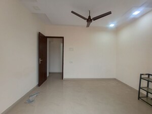 Room in 1 BHK Apartment at Ulwe – for Sale