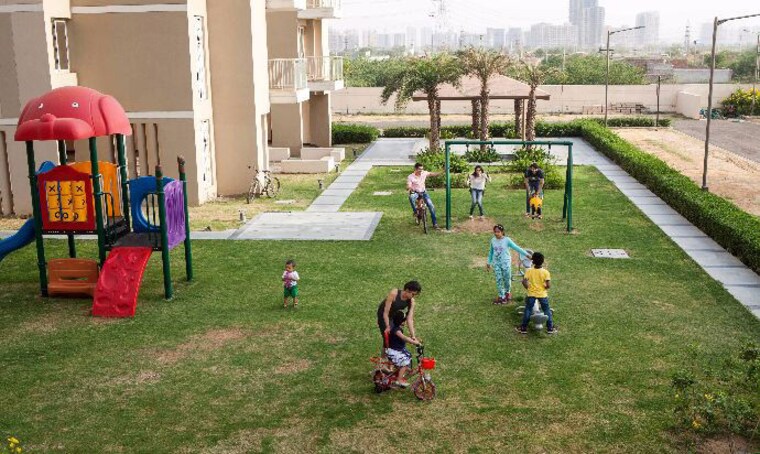 Garden, experion-the-heart-song 4 Bedroom 2600 Sq.Ft. Apartment In Sector 108 Gurgaon 10545058