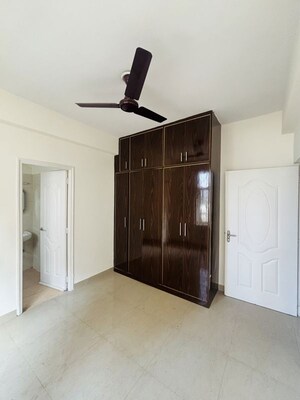 Room in 2 BHK Apartment at Shree Vardhman Mantra, Sector 67 – for Sale
