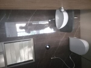 Bathroom in 3 BHK Apartment at Choice QUE 914, Keshav Nagar – for Rent
