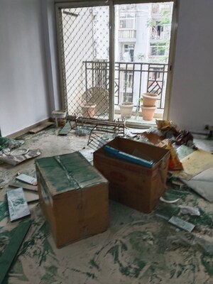 Living Room in 3.5 BHK Apartment at Jm Orchid, Sector 76 – for Rent