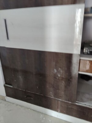 Furnished Amenities in 3.5 BHK Apartment at Jm Orchid, Sector 76 – for Rent
