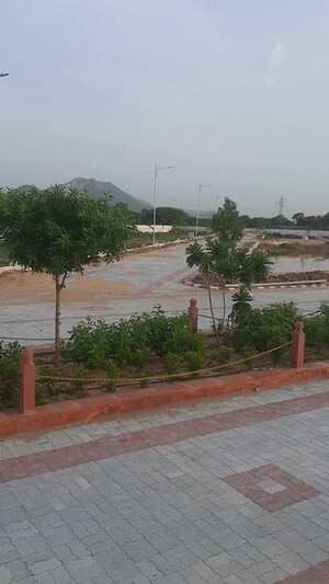  Plot For Sale in Ghooghra
