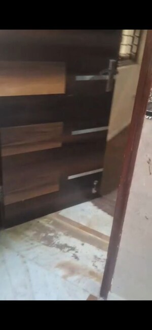 Furnished Amenities in 2 BHK Builder Floor at Rohini Sector 24 – for Sale