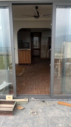  5 BHK Apartment at Naldehra – for Sale