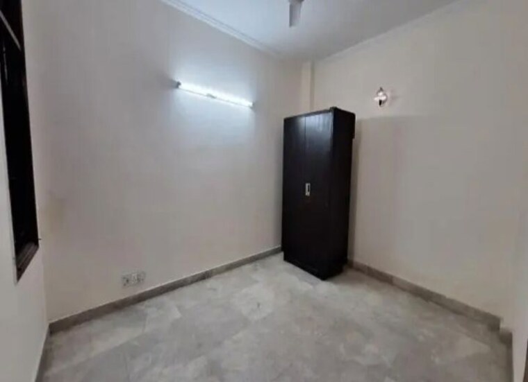 Room, godrej-south-estate-okhla 3 Bedroom 125 Sq.Ft. Apartment In Okhla Delhi 10545099