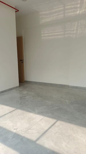Room in 3 BHK Apartment at Chembur – for Rent
