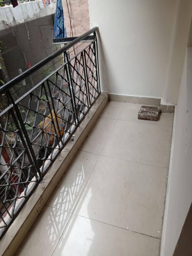 Balcony, kalkaji 1 Bedroom 590 Sq.Ft. Builder Floor In Kalkaji Delhi 10545137