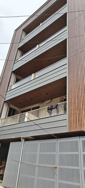 3 BHK Builder Floor For Sale in Pratap Vihar