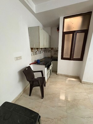 Team Area in 1 RK Builder Floor at Saket – for Rent