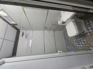 Furnished Amenities in 1 BHK Builder Floor at Sector 54 – for Rent