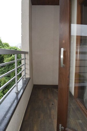 Balcony in 3.5 BHK Builder Floor at Suncity – for Rent