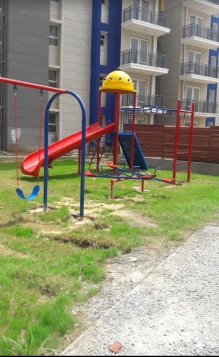 undefined, sector 84 2 Bedroom 1200 Sq.Ft. Apartment In Sector 84 Gurgaon 10545175