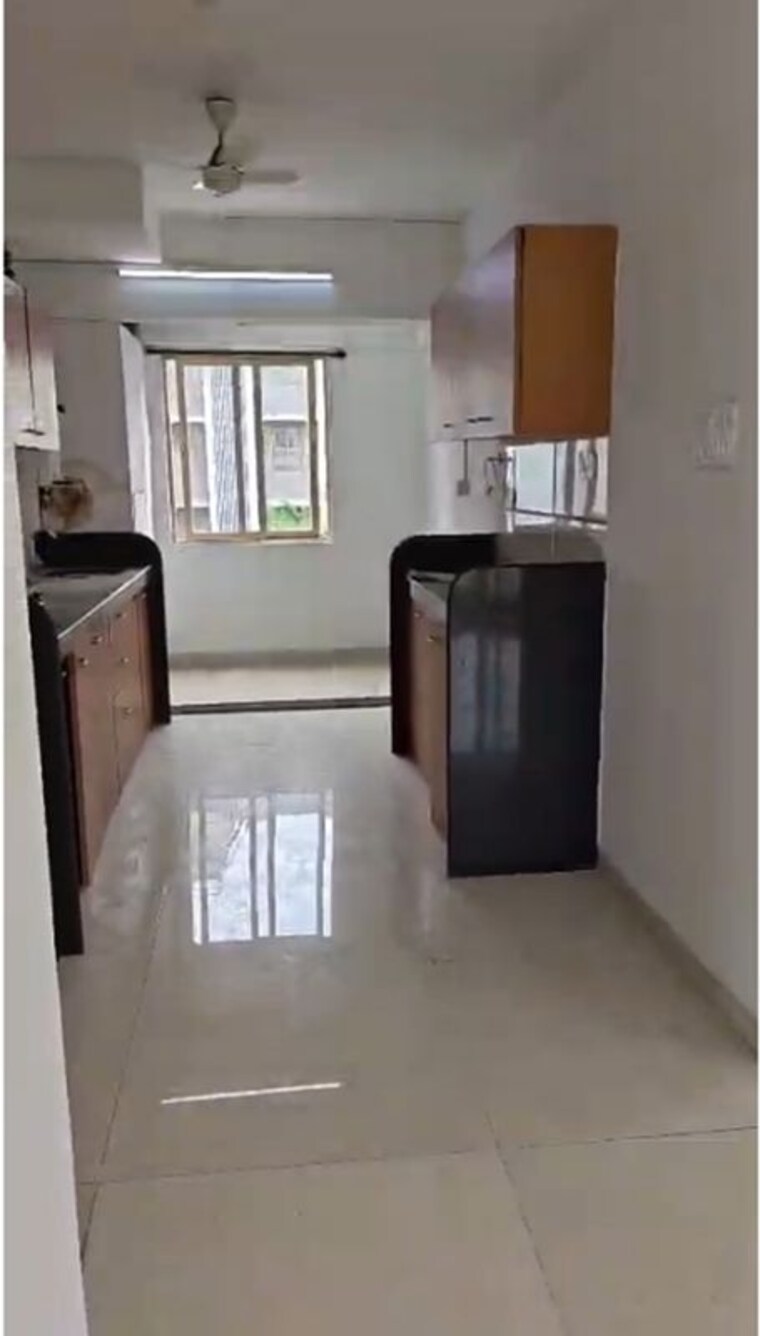Kitchen, sindhi-society 3 Bedroom 1400 Sq.Ft. Apartment In Chembur Mumbai 10545187