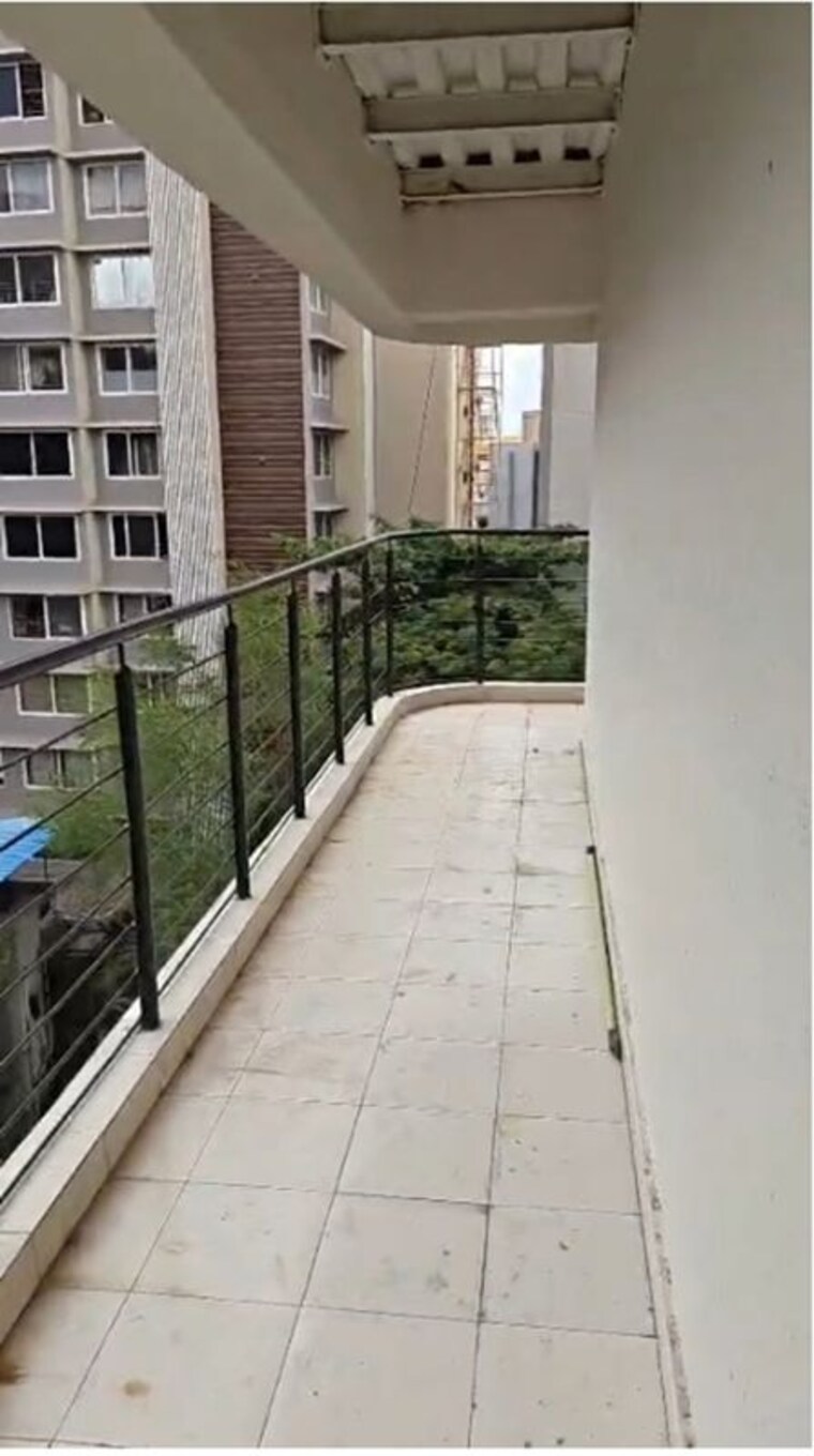 Balcony, sindhi-society 3 Bedroom 1400 Sq.Ft. Apartment In Chembur Mumbai 10545187