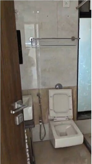 Bathroom in 3 BHK Apartment at Sindhi Society, Chembur – for Rent