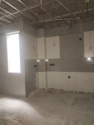 Room in 4 BHK Builder Floor at New Friends Colony – for Sale