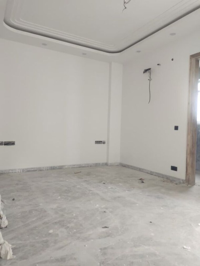 Room, new friends colony 4 Bedroom 4500 Sq.Ft. Builder Floor In New Friends Colony Delhi 10545247