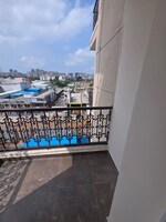 4 BHK + Store Room 2030 Sq.Ft. Apartment in Antriksh Green Kaushambi