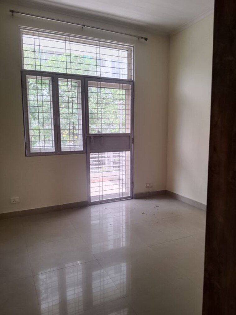 Room, vatika-inxt-evolution 4 Bedroom 300 Sq.Ft. Builder Floor In Sector 83 Gurgaon 10545296