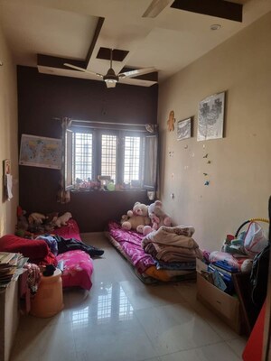 Bedroom in 4 BHK Independent House at Dalanwala – for Sale